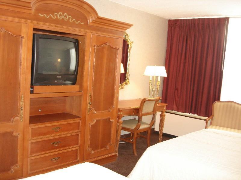 A Victory Inn & Suites - מוסקגון חדר תמונה